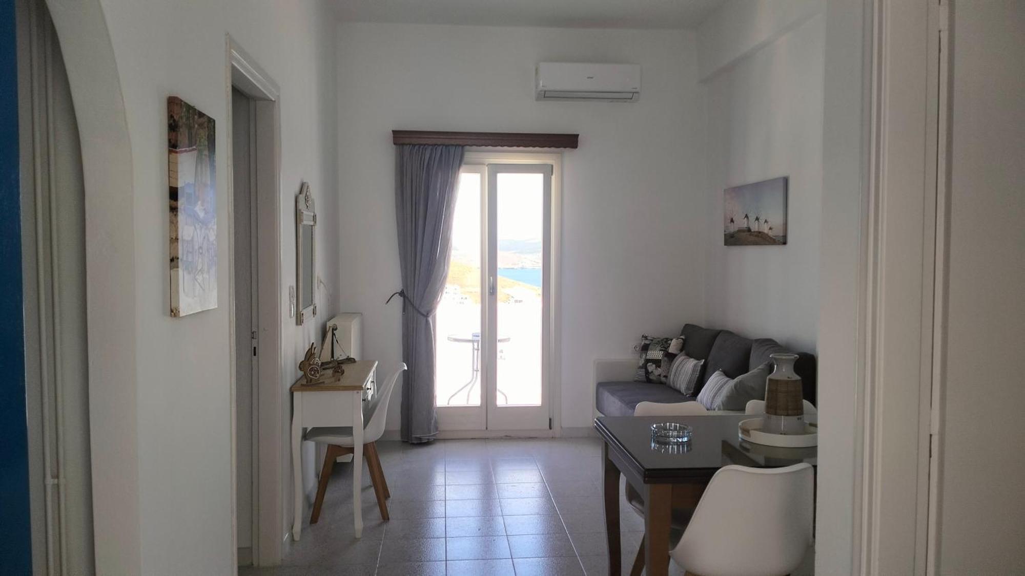 Pera GyalosΘέαστρον - Theastron House With Great View In Chora公寓 外观 照片