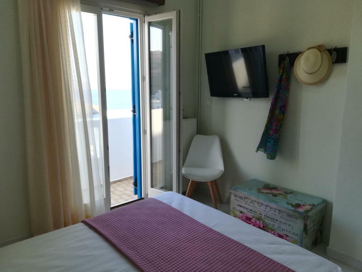 Pera GyalosΘέαστρον - Theastron House With Great View In Chora公寓 外观 照片